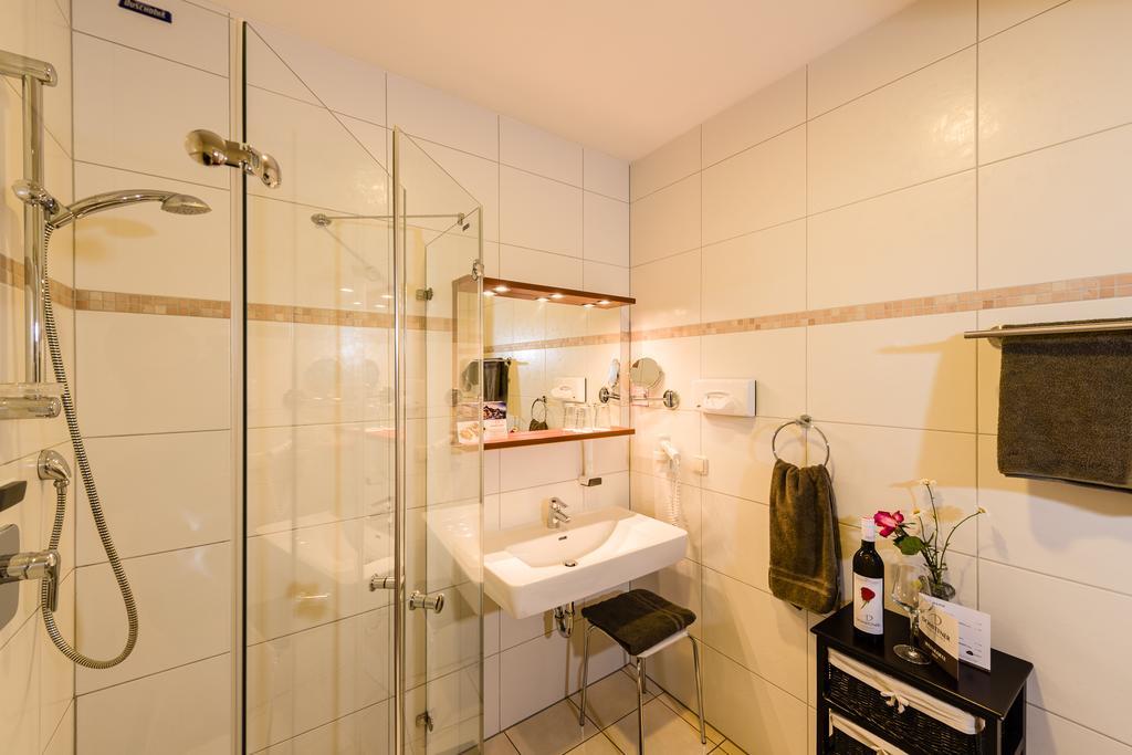 Hotel Domittner Klöch Buitenkant foto